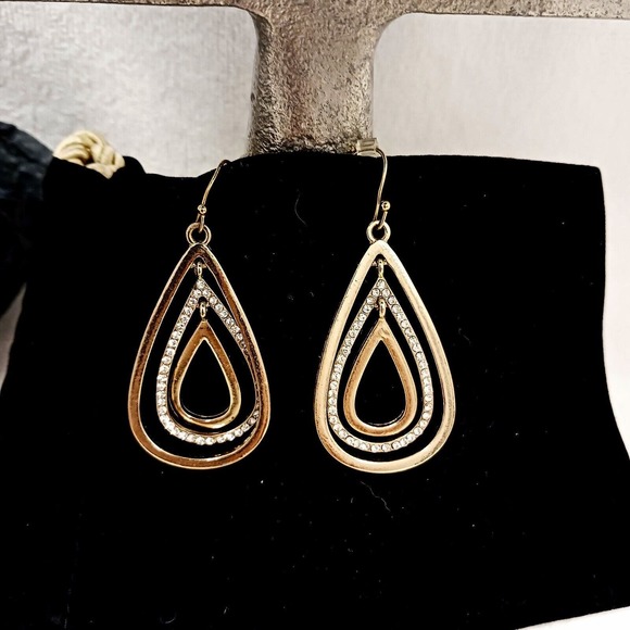Vintage Gold Concentric Simulated Diamonds Teardrop Earrings 1.5 inch Pierced - Picture 7 of 9